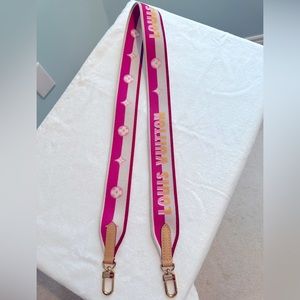 Louis Vuitton Wide Jacquard Bandouliere in Fuchsia.